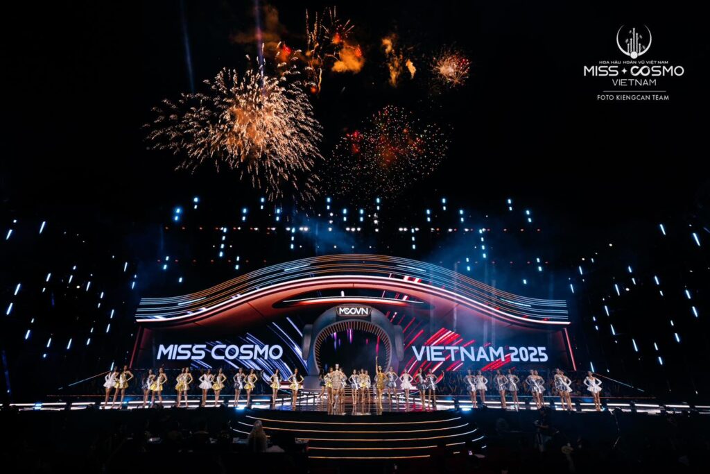 Đôi Dép đồng hành cùng Hoa Hậu Hoàn Vũ Việt Nam - Miss Cosmo Việt Nam 2025