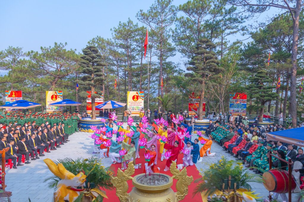 Linh thiêng Lễ Giỗ Quốc tổ Hùng Vương 2026 tại Đền thờ Âu Lạc - Tea Resort Prenn, Đà Lạt