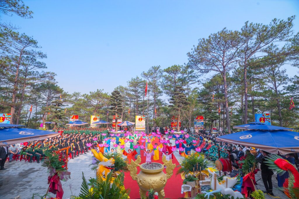 Linh thiêng Lễ Giỗ Quốc tổ Hùng Vương 2026 tại Đền thờ Âu Lạc - Tea Resort Prenn, Đà Lạt
