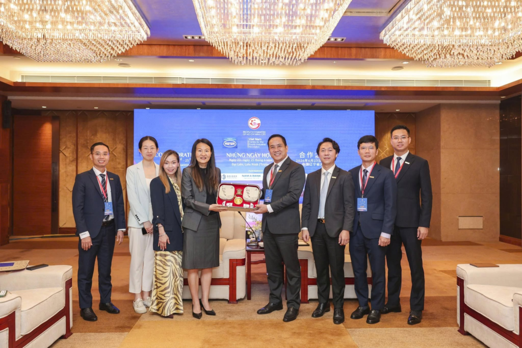 Thương hiệu Đôi Dép đồng hành cùng chuỗi sự kiện Collaboration Days 2026, lan tỏa dấu ấn văn hóa trà Việt trong không gian hợp tác quốc tế.